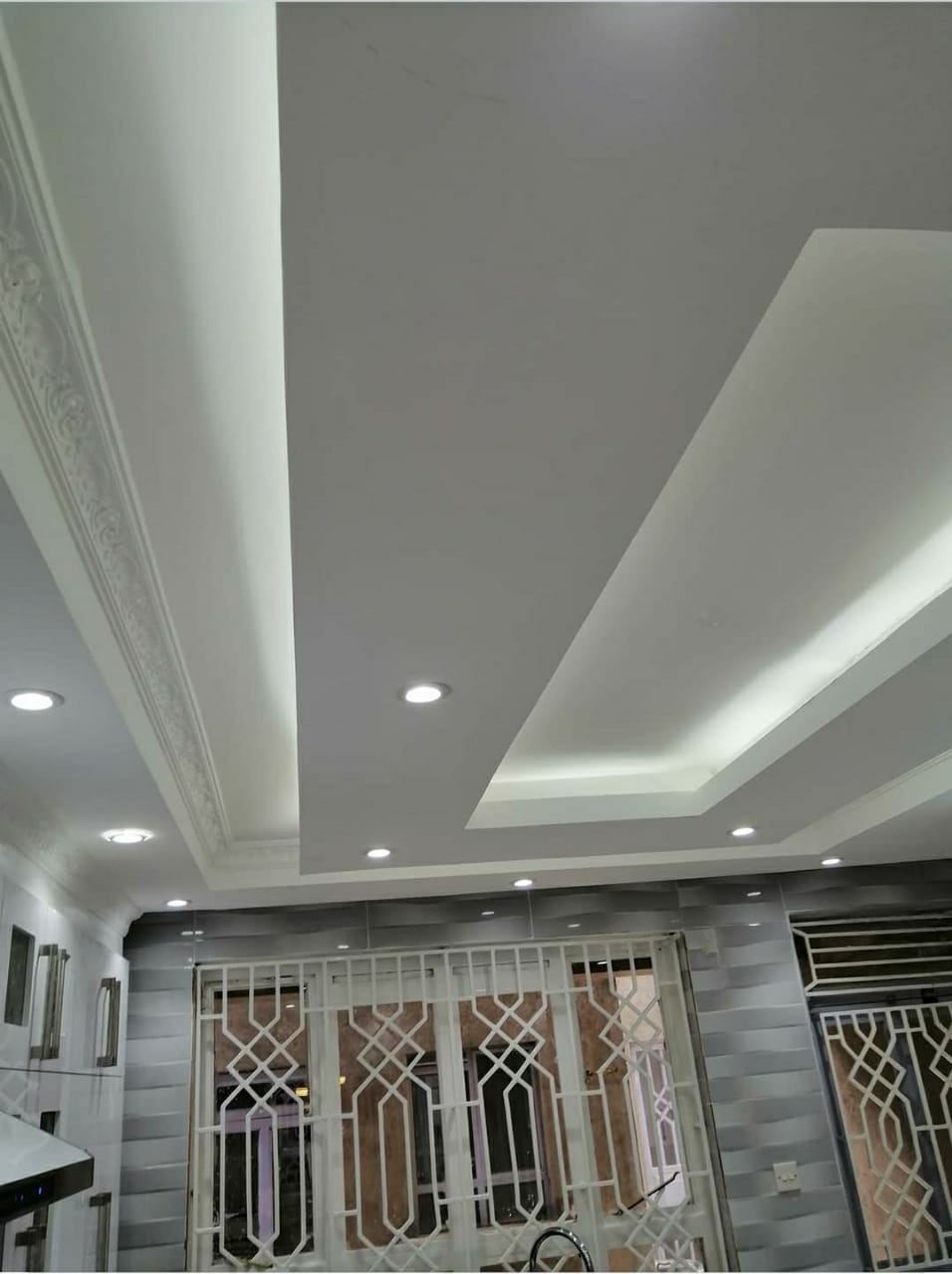 Modern Ceiling